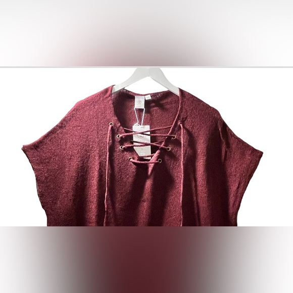 NWT 2 Chic Luxe Lace Burgundy Poncho Short Sleeves Knitted Shirt One size - Picture 6 of 10